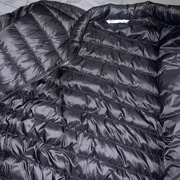 Zara Lightweight Puffer Jacket - Picture 2 of 4